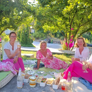 Ein Sommernachtstraum in Rosė